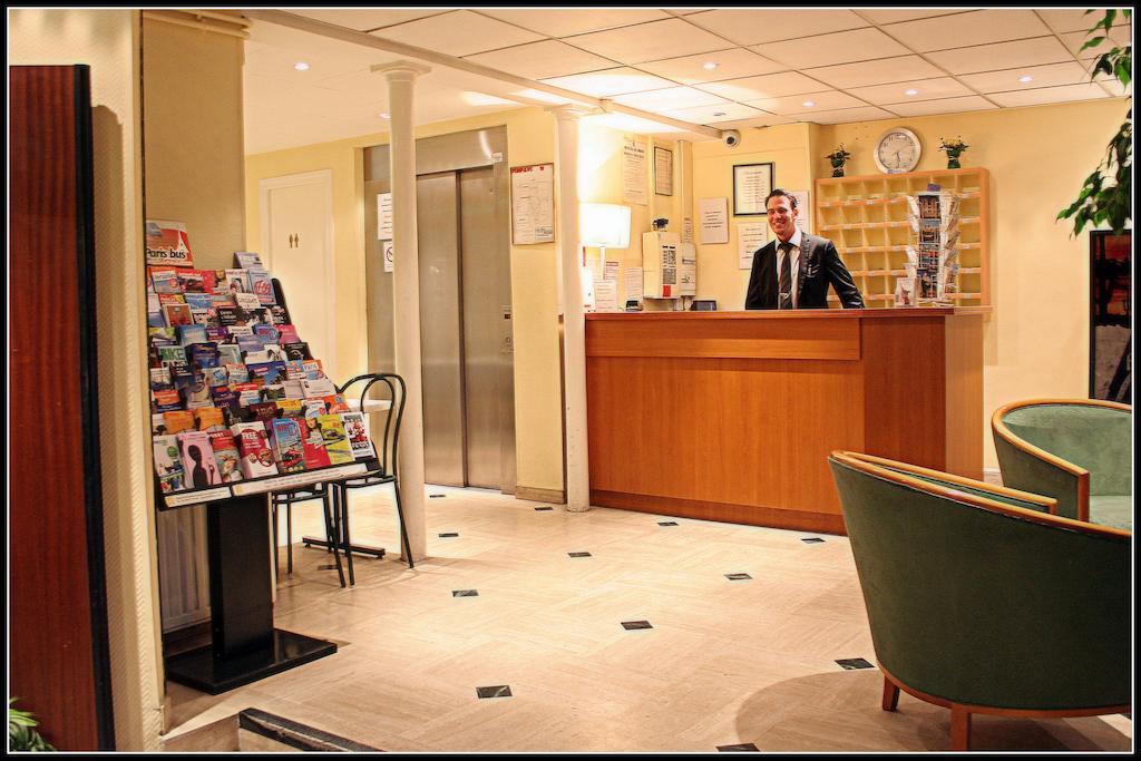 Pax Hotel Paris 18E Exterior photo